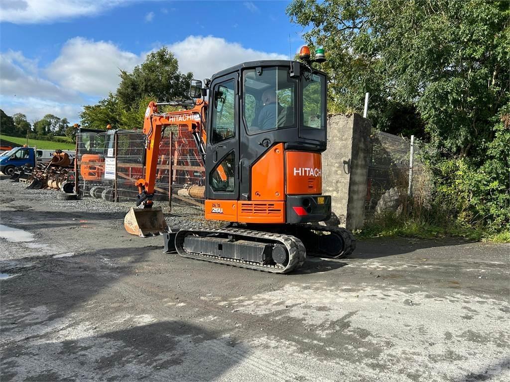 Hitachi 2019 ZX26U-6 Pásové rýpadlá