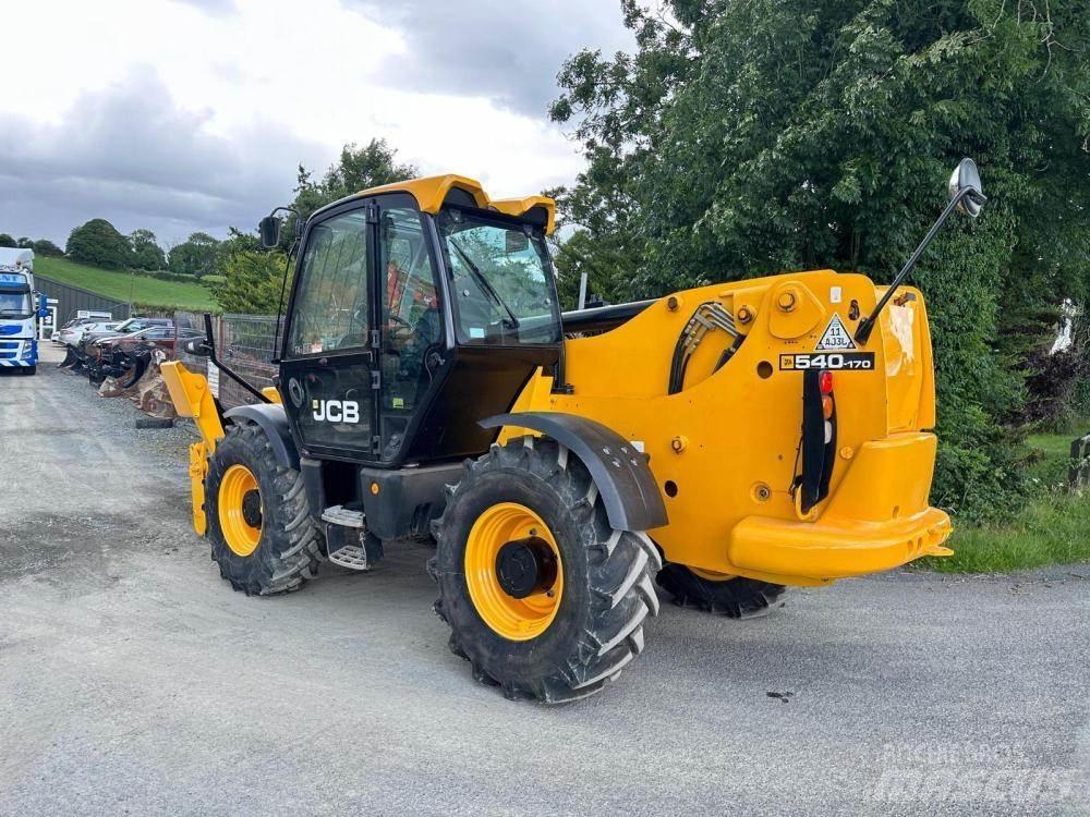 JCB 540-170 Teleskopické manipulátory