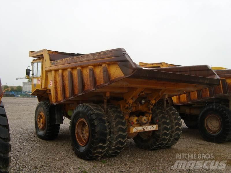 Aveling Barford RD030 Stavebné sklápače