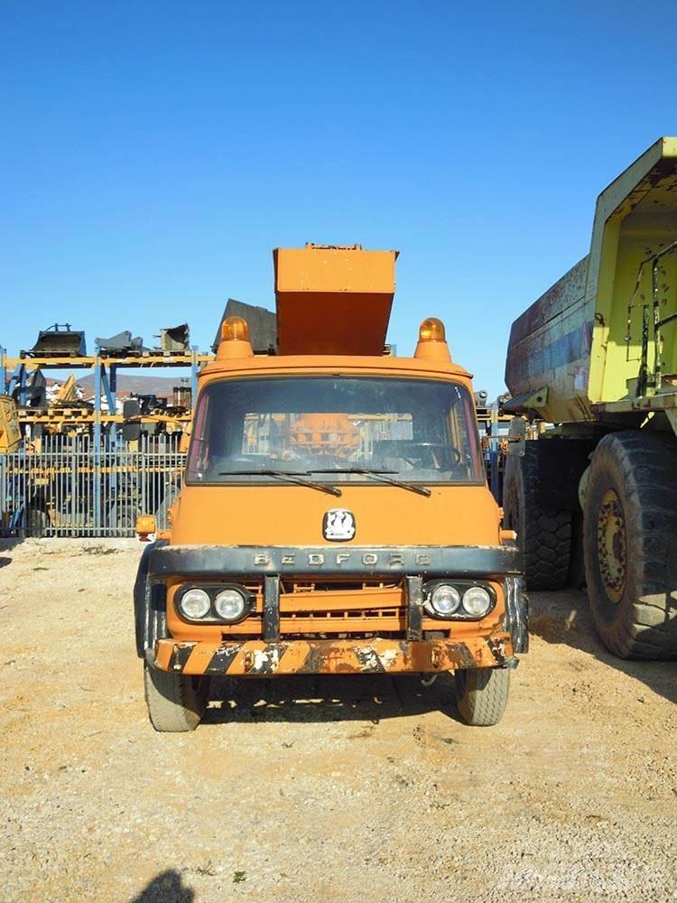 Bedford ERV1GCO Kĺbové plošiny