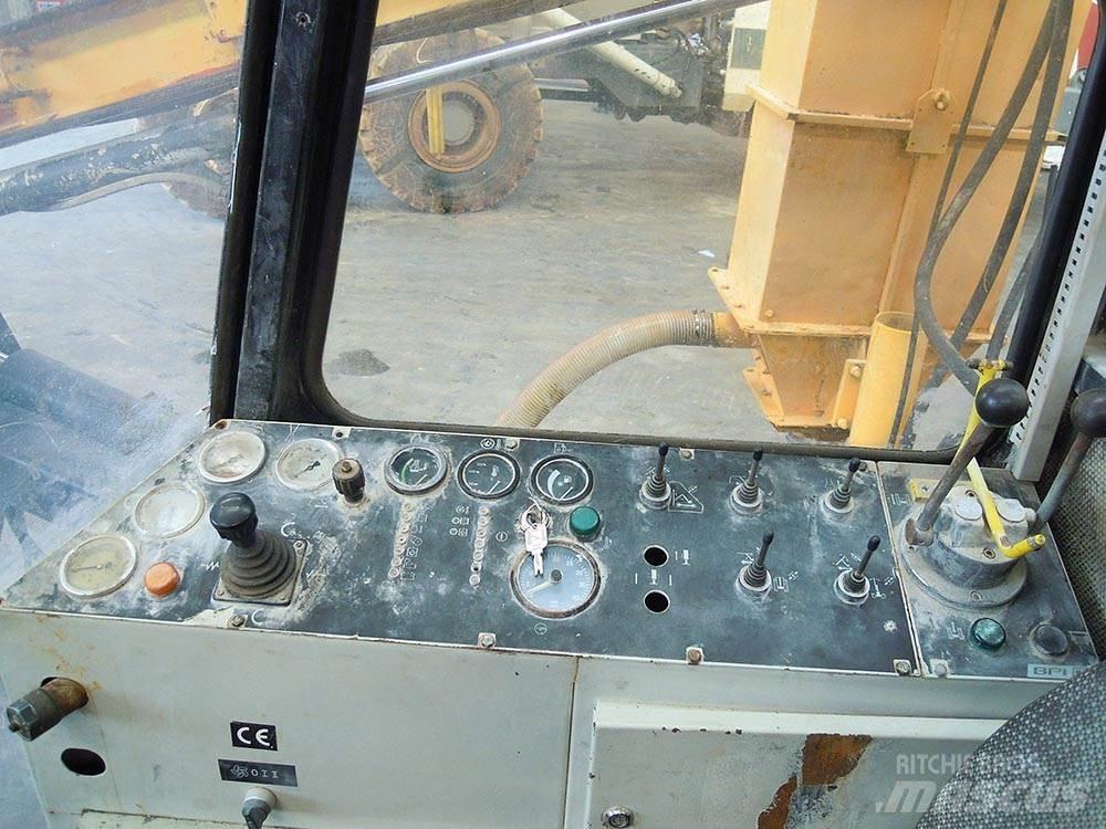 Böhler DTC 118 Povrchové vrtné súpravy