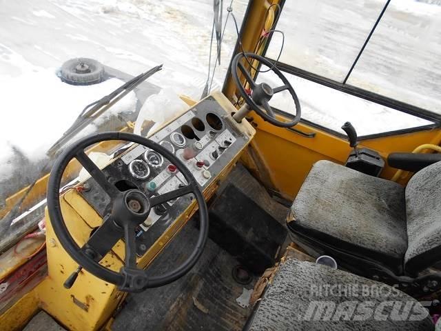 Bomag BW-161AC Tandemové valce