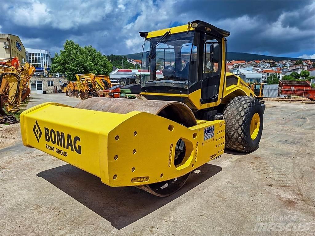 Bomag BW226PDH-5 Tandemové valce