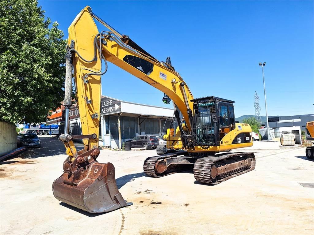 CAT 323D Pásové rýpadlá