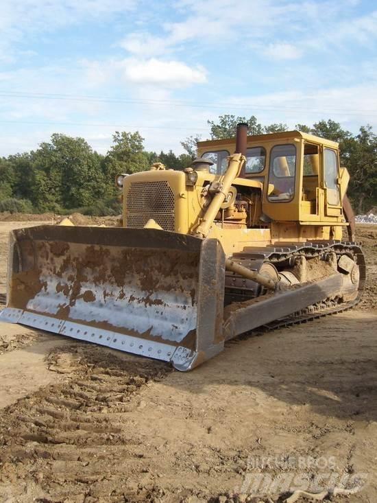 CAT D8H Pásové dozéry