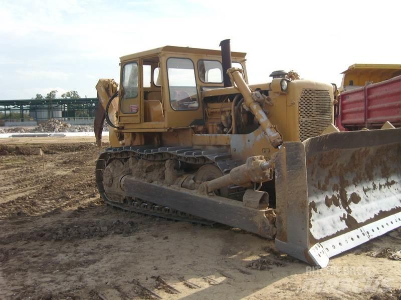 CAT D8H Pásové dozéry