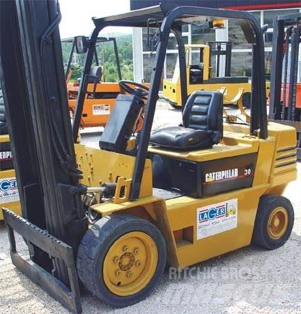CAT G30S-2 LPG vozíky