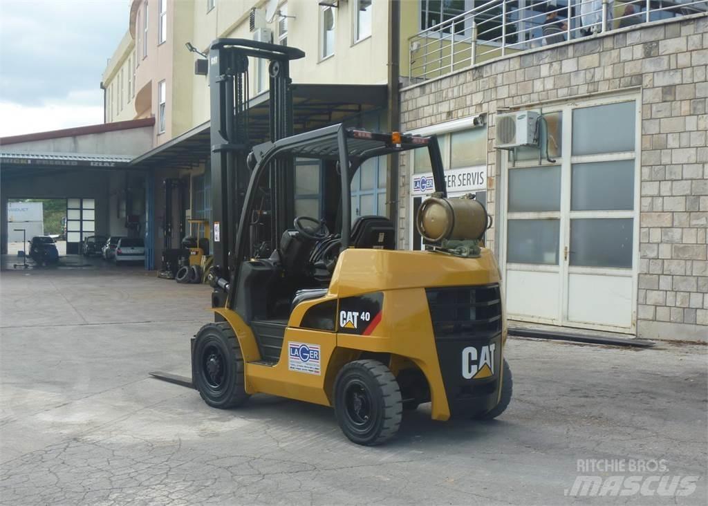CAT GP40N LPG vozíky