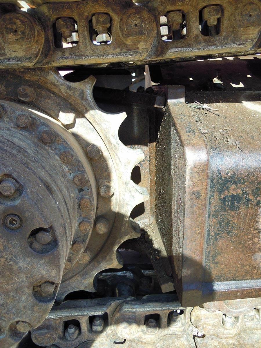 Fiat-Hitachi EX215 Pásové rýpadlá
