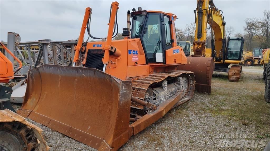 Fiat-Kobelco D180 Pásové dozéry