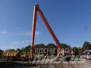 Hitachi ZX520LCH-3 Pásové rýpadlá