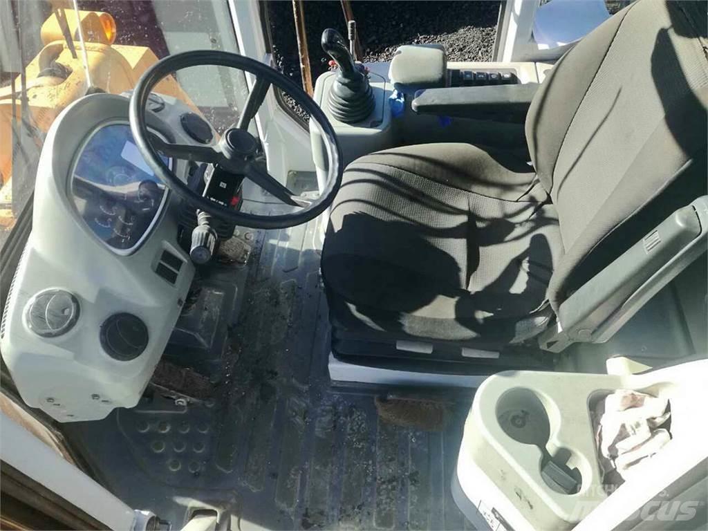Hyundai HL770XTD-7 Kolesové nakladače