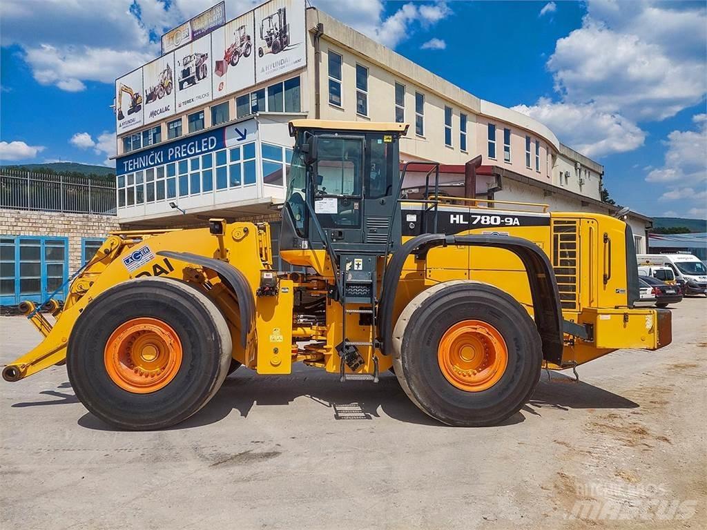Hyundai HL780-9A Kolesové nakladače