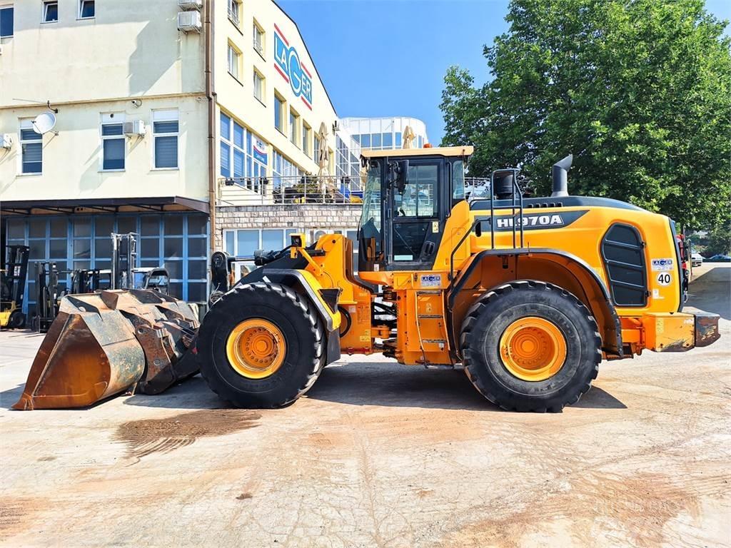 Hyundai HL970A Kolesové nakladače