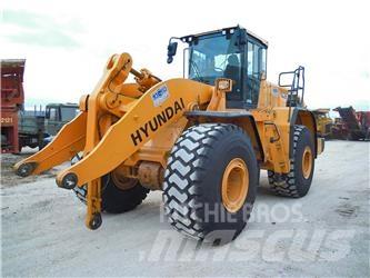 Hyundai HL980 Kolesové nakladače