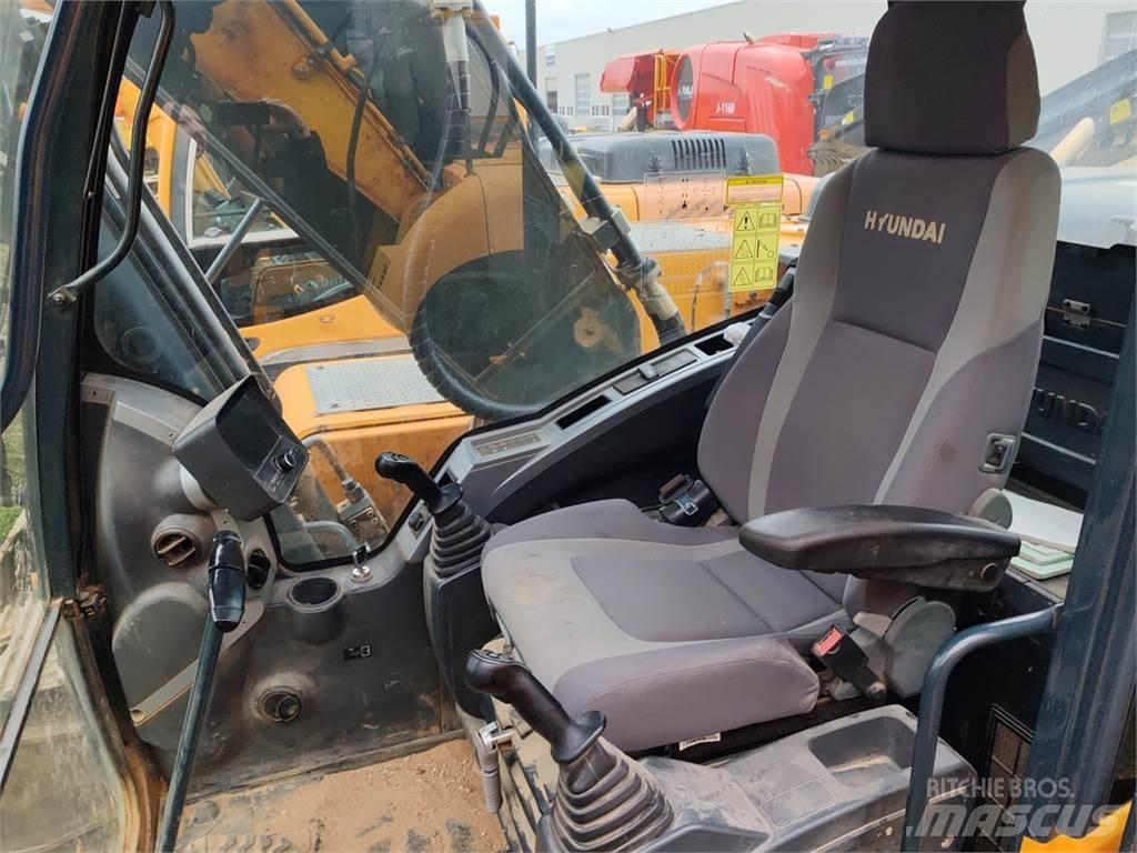 Hyundai R220LC-9S Pásové rýpadlá
