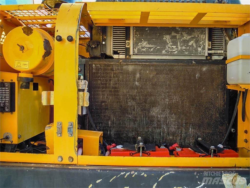Hyundai R250LC-7 Pásové rýpadlá