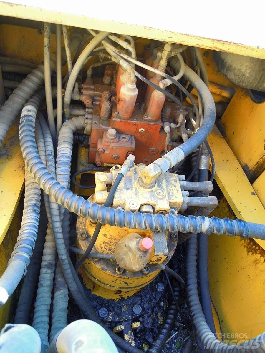 Hyundai R250NLC-7 Pásové rýpadlá