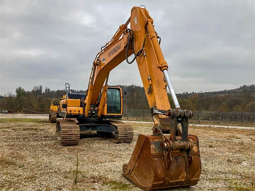 Hyundai R330-9A Pásové rýpadlá