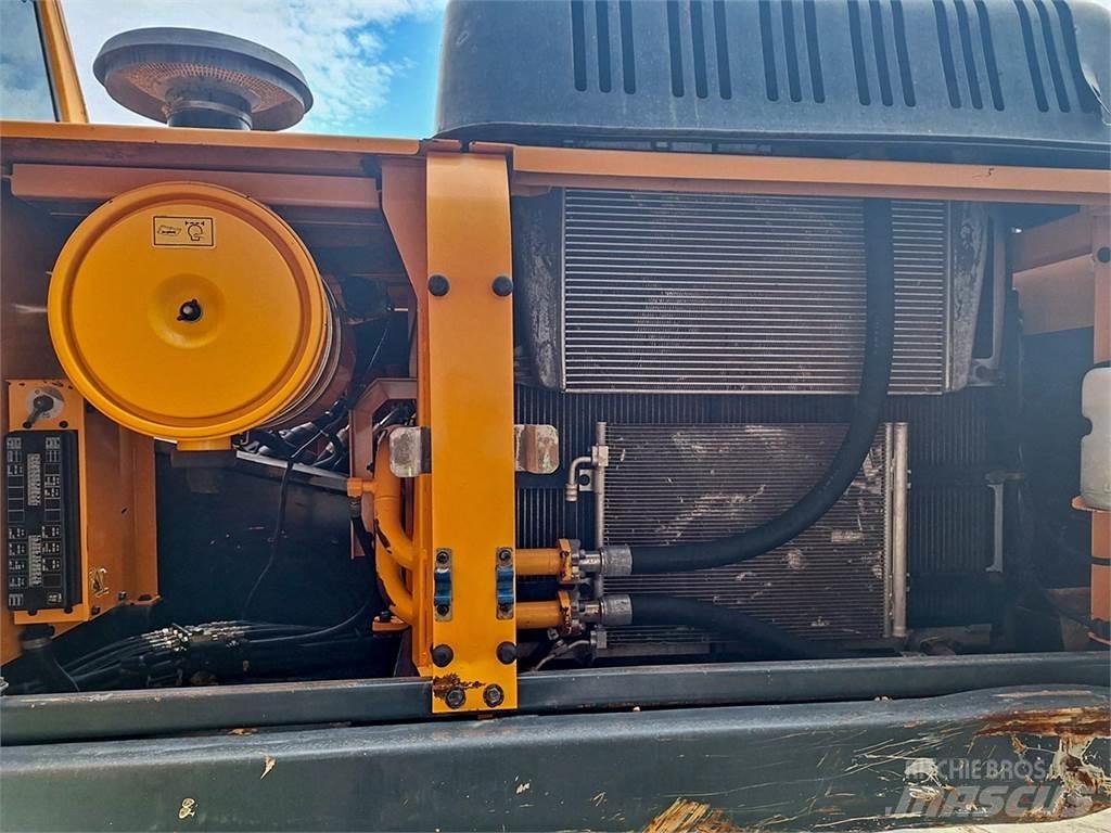 Hyundai R330LC-9 Pásové rýpadlá