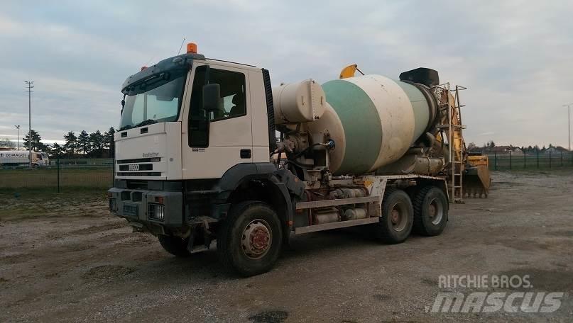 Iveco EUROTRAKKER MP380 Domiešavače betónu