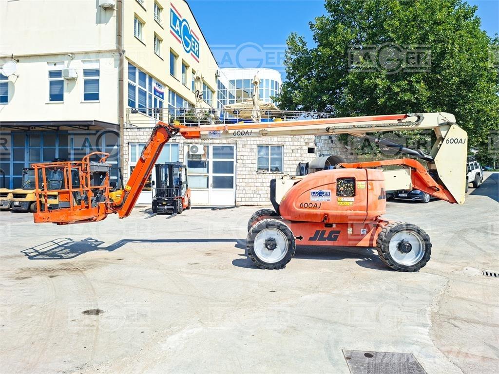 JLG 600AJ Kĺbové plošiny