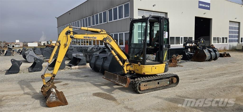 Komatsu PC26MR-3 Mini rýpadlá < 7t