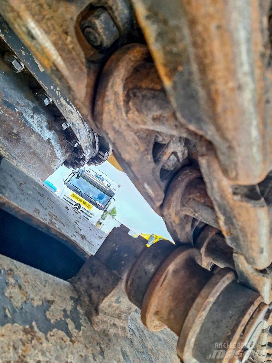 Komatsu PC340NLC-7K Pásové rýpadlá