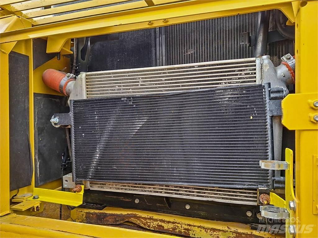Komatsu PC350LC-8 Pásové rýpadlá