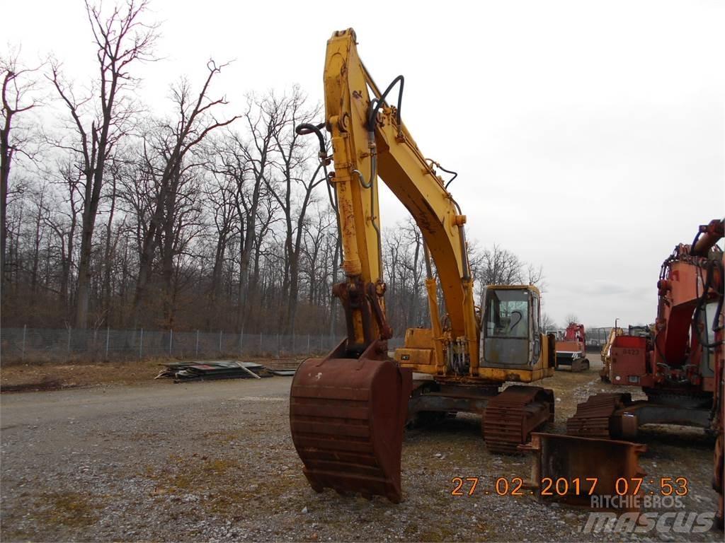 Komatsu PC400LC-5 Pásové rýpadlá