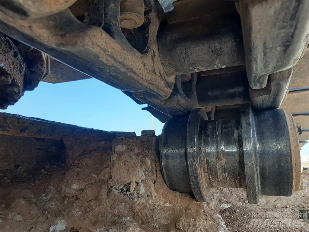 Komatsu PC450LC-7K Pásové rýpadlá