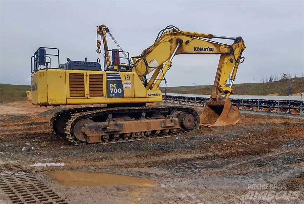 Komatsu PC700LC-8 Pásové rýpadlá