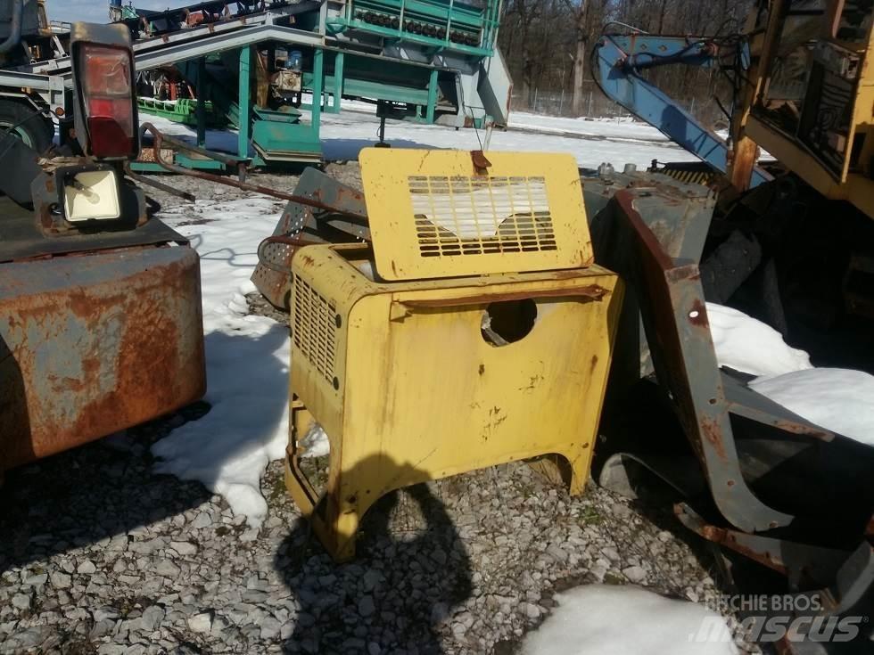 Komatsu WA470 Ďalšie komponenty