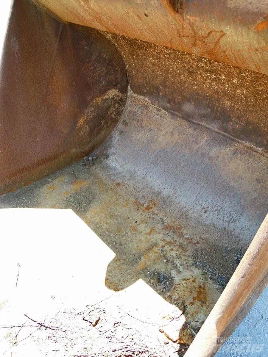  KORPA / BUCKET 1300mm 1,1m3 Stavebníctvo - ostatné