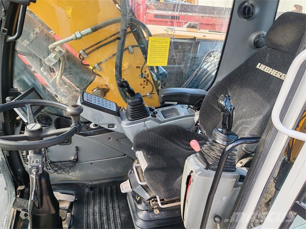 Liebherr A 914 Litronic Kolesové rýpadlá