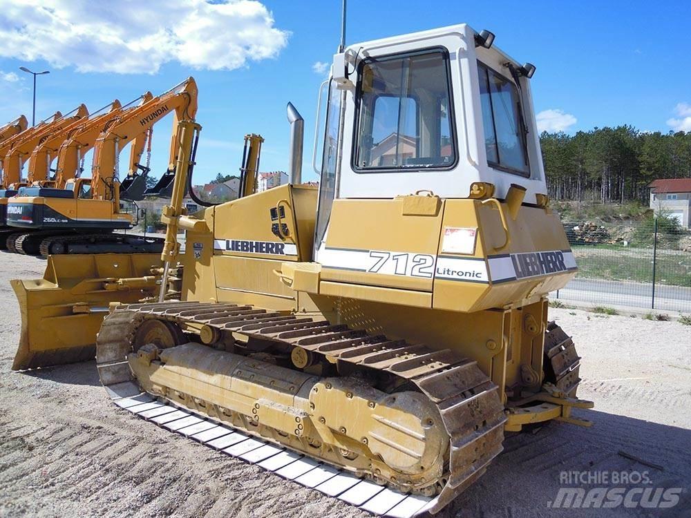 Liebherr PR 712M Pásové dozéry