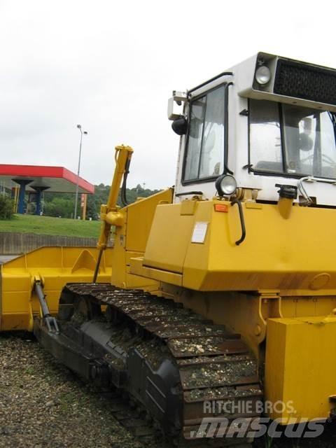 Liebherr PR 732 L Pásové dozéry