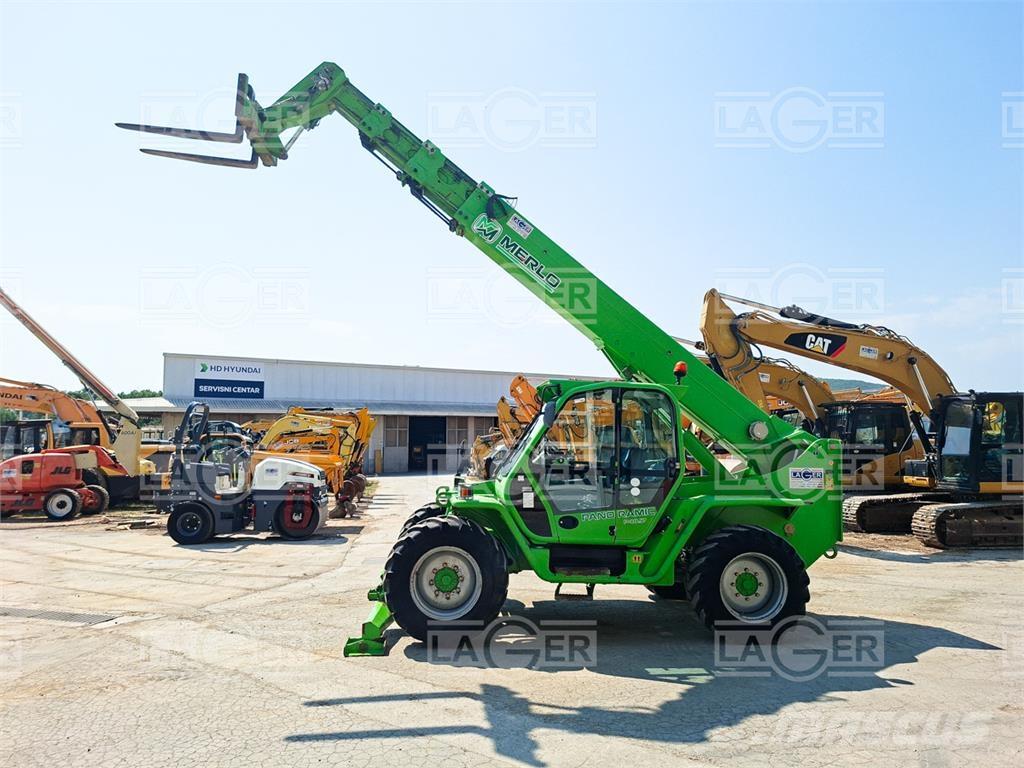 Merlo P40.17 Teleskopické manipulátory