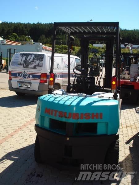 Mitsubishi FG25F17B Iné