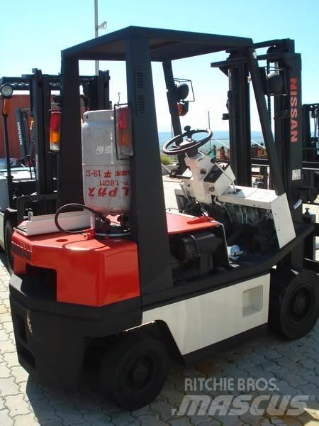 Nissan NH01A15 Iné