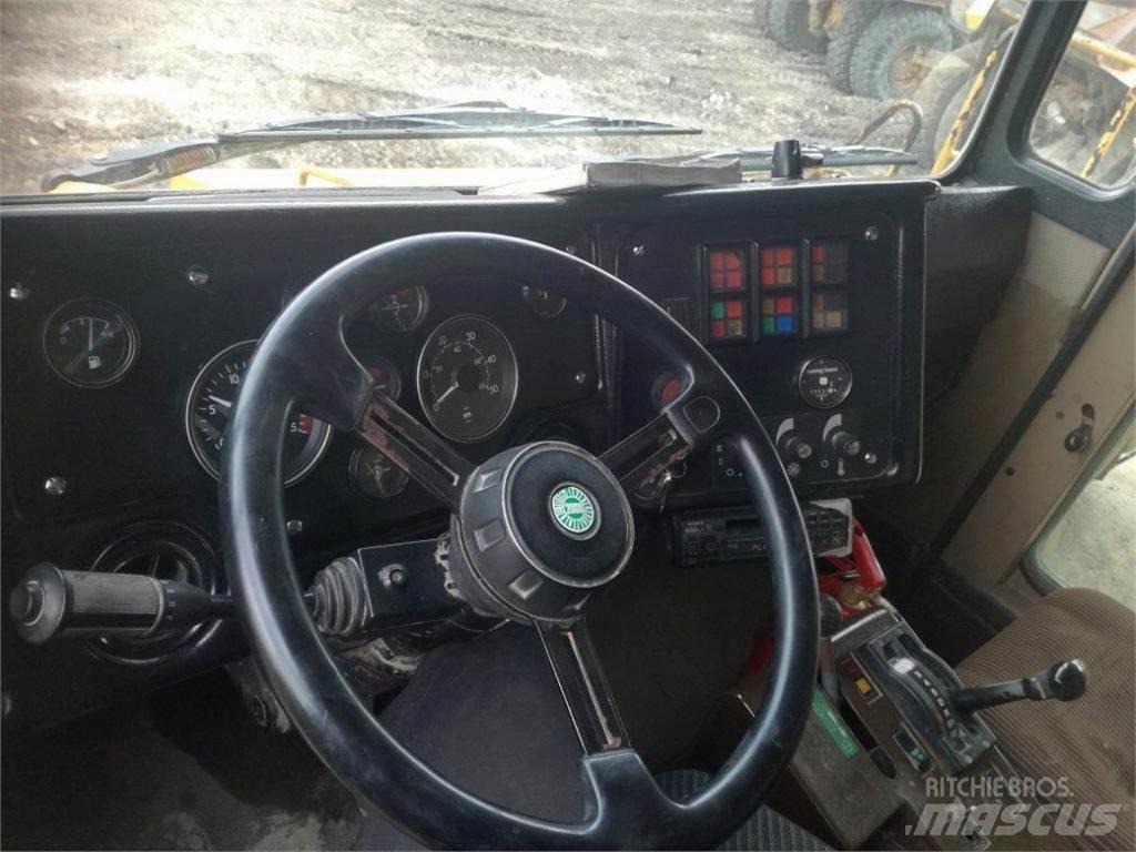 O&K K60 Stavebné sklápače