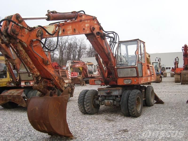 O&K MH6 Kolesové rýpadlá