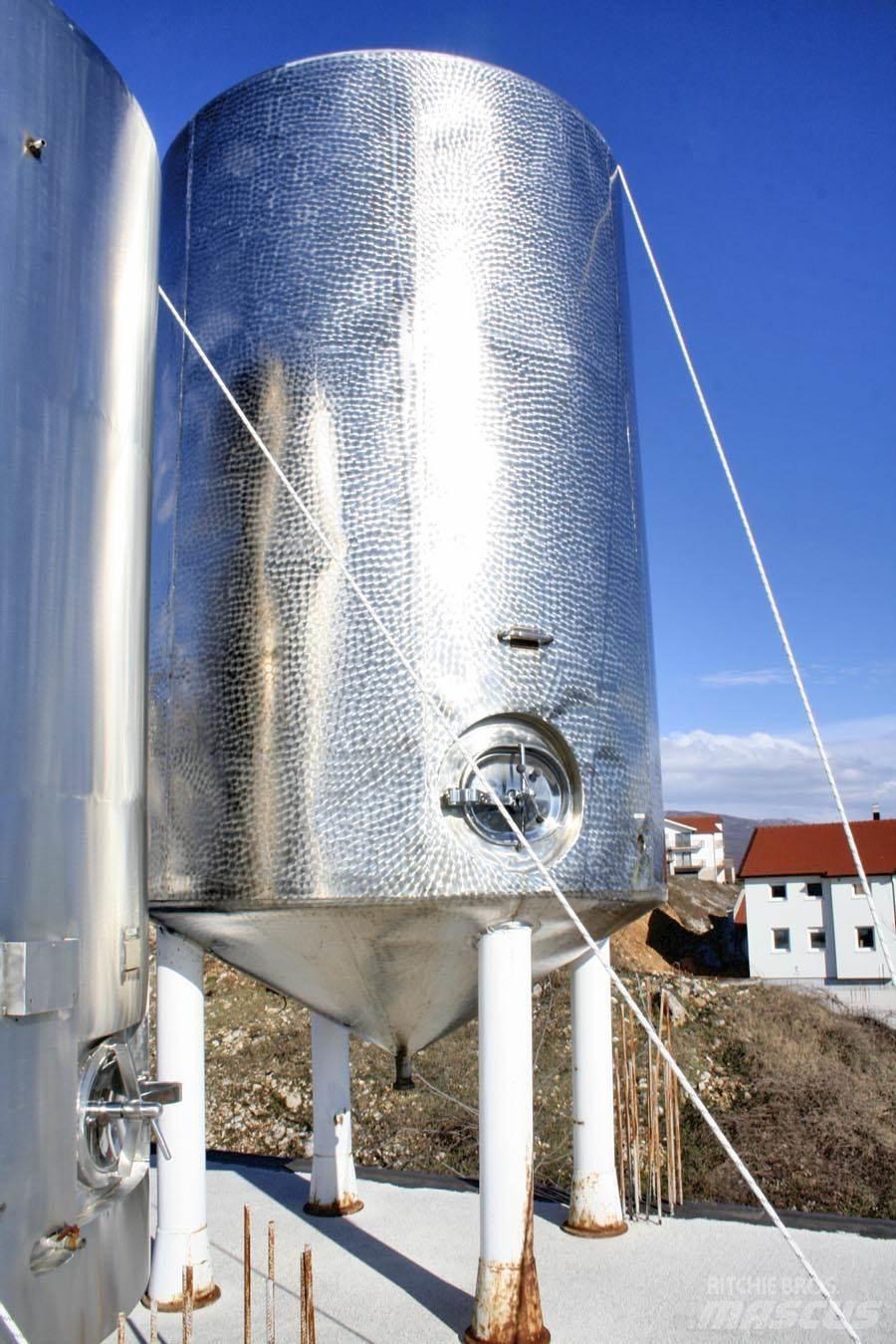  SPREMNIK 20.000 lit Skladové kontajnery
