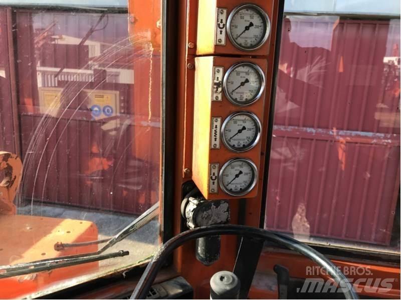 Tamrock Super 316G/CAB Povrchové vrtné súpravy