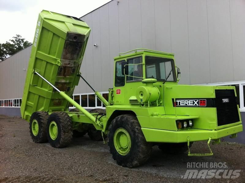 Terex 2566B Kĺbové nákladné autá