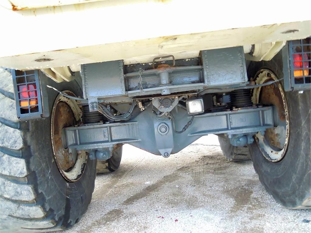 Terex TA27 Kĺbové nákladné autá