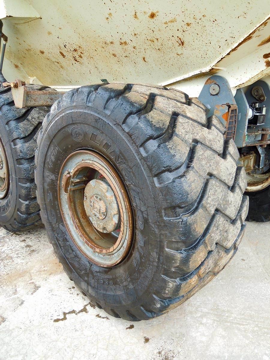 Terex TA300 Kĺbové nákladné autá