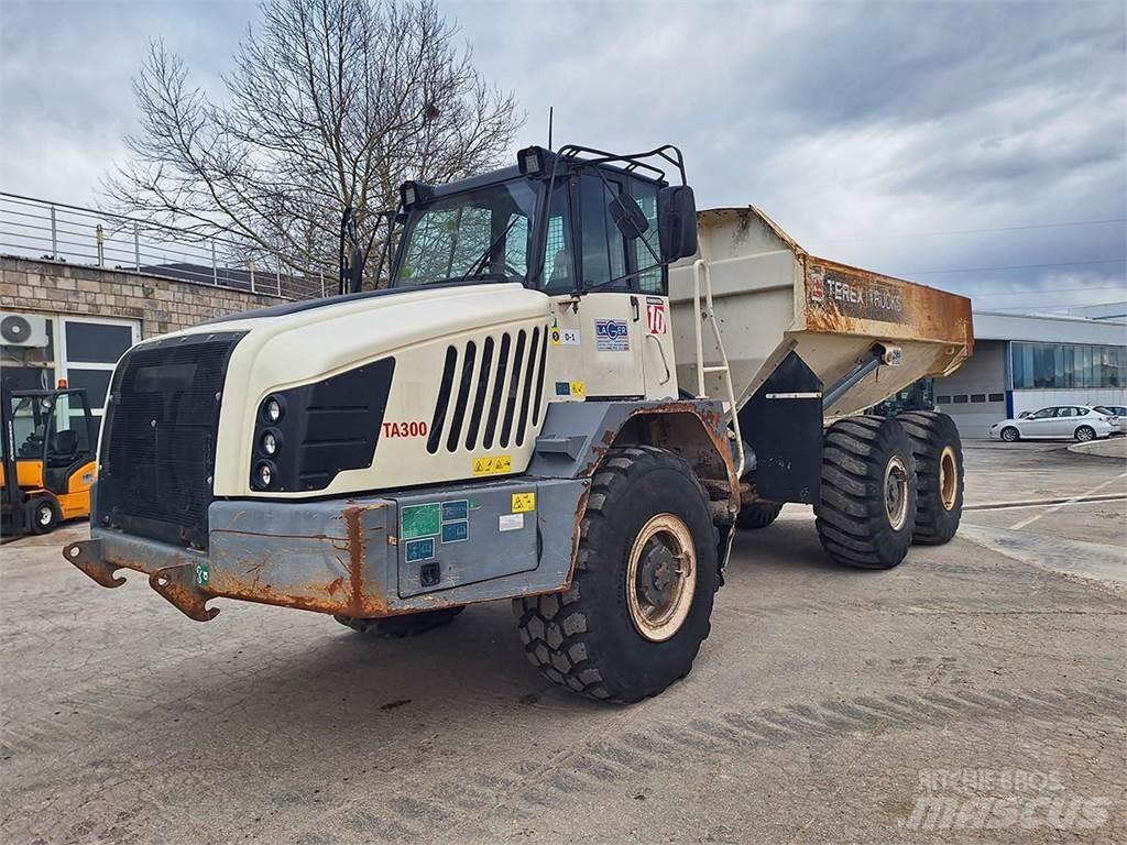 Terex TA300 Kĺbové nákladné autá