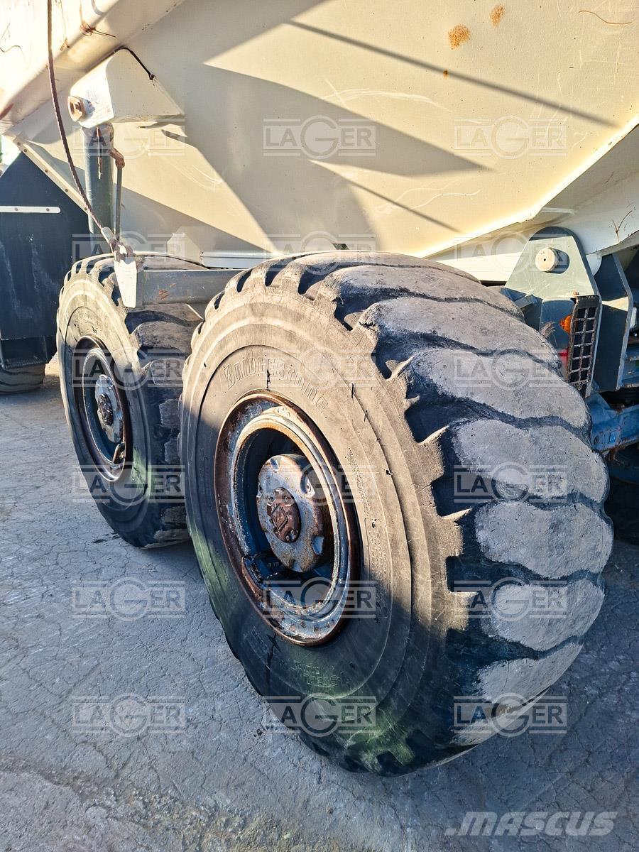 Terex TA300 Stavebné sklápače