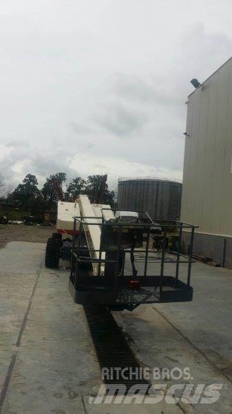 Terex TB100 Kĺbové plošiny